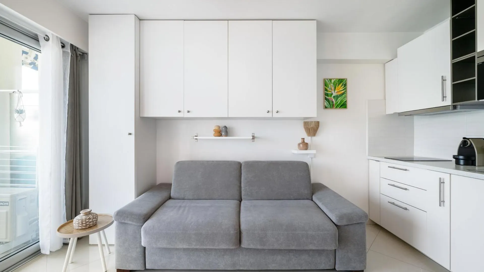 Apartment Rives D'Or 2, Beautiful Beachfront Studio, Beach Access, Ac Roquebrune-Cap-Martin France
